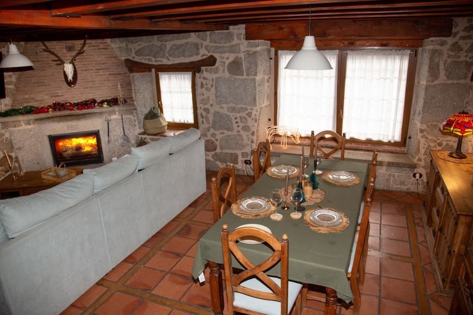 Salón comedor de Casa Rural María Saula